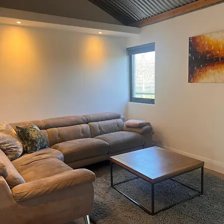 Lily's Place Apartman