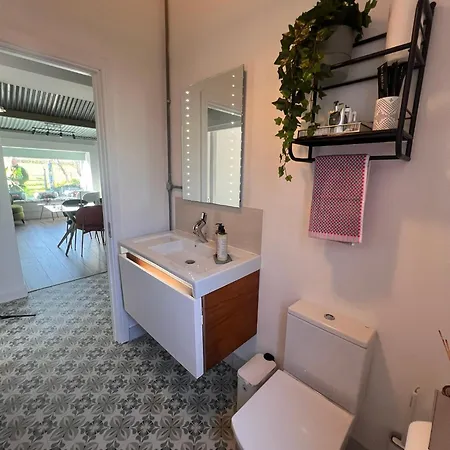 Lily's Place Apartmán