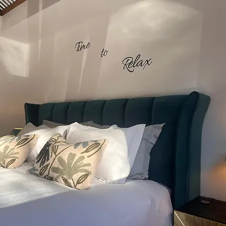 Lily's Place